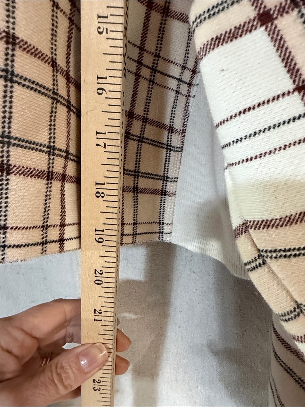 Champion Cropped Plaid Hoodie in Cream and Brown - Picture 3 of 4